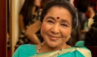 प्रधानमंत्री नरेन्द्र मोदी ने मशहूर गायिका आशा भोसले के स्वास्थ्य को लेकर जताई चिंता