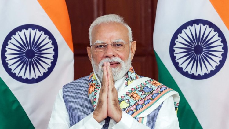 प्रधानमंत्री नरेन्द्र मोदी ने जदयू अध्यक्ष नीतीश कुमार को राज्यसभा के सदस्य के रूप में शपथ लेने पर बधाई दी